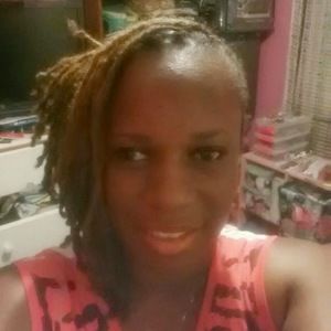 Meet your Posher, Nikia